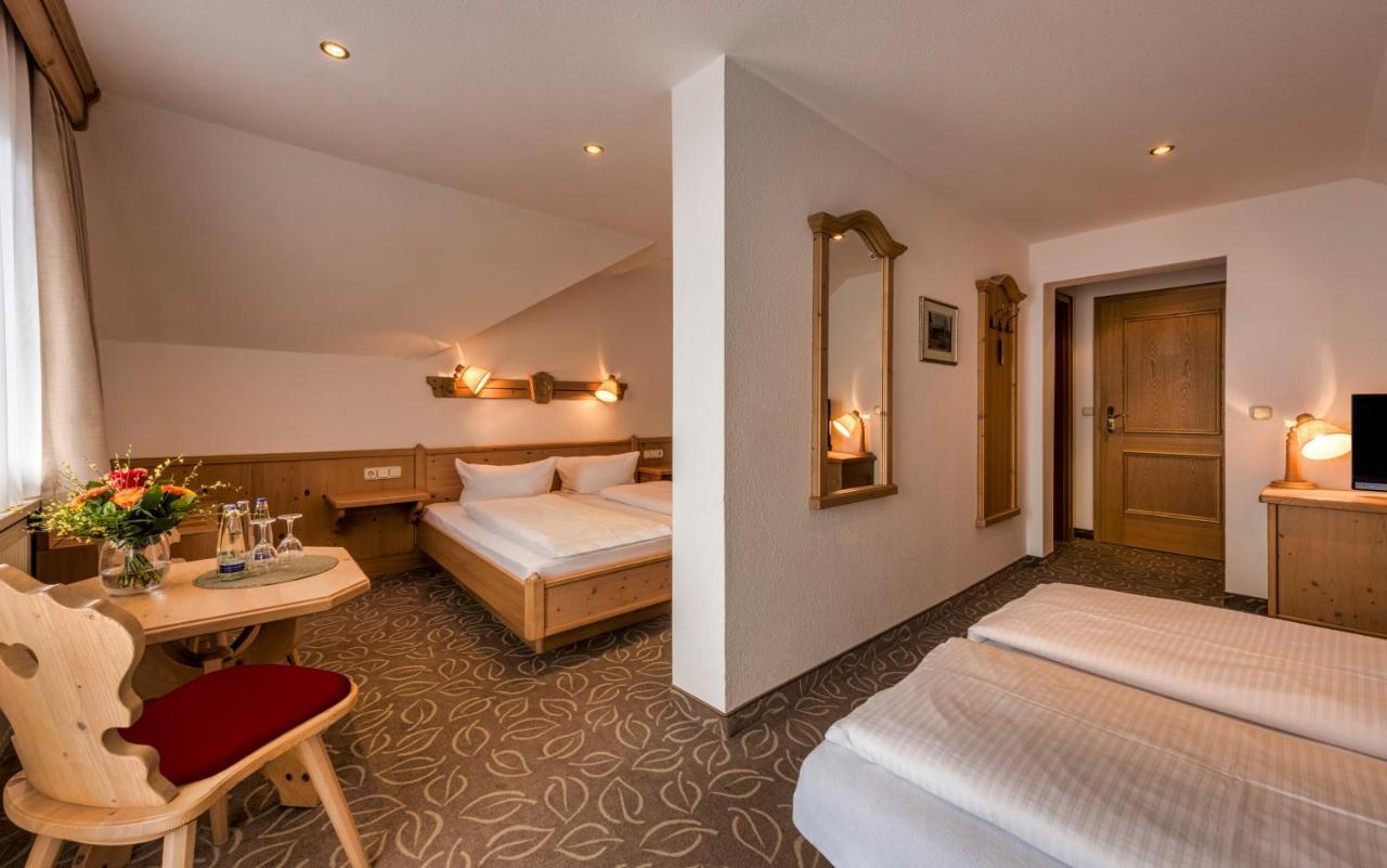 Hotel Gasthof Alter Wirt Farchant Kültér fotó