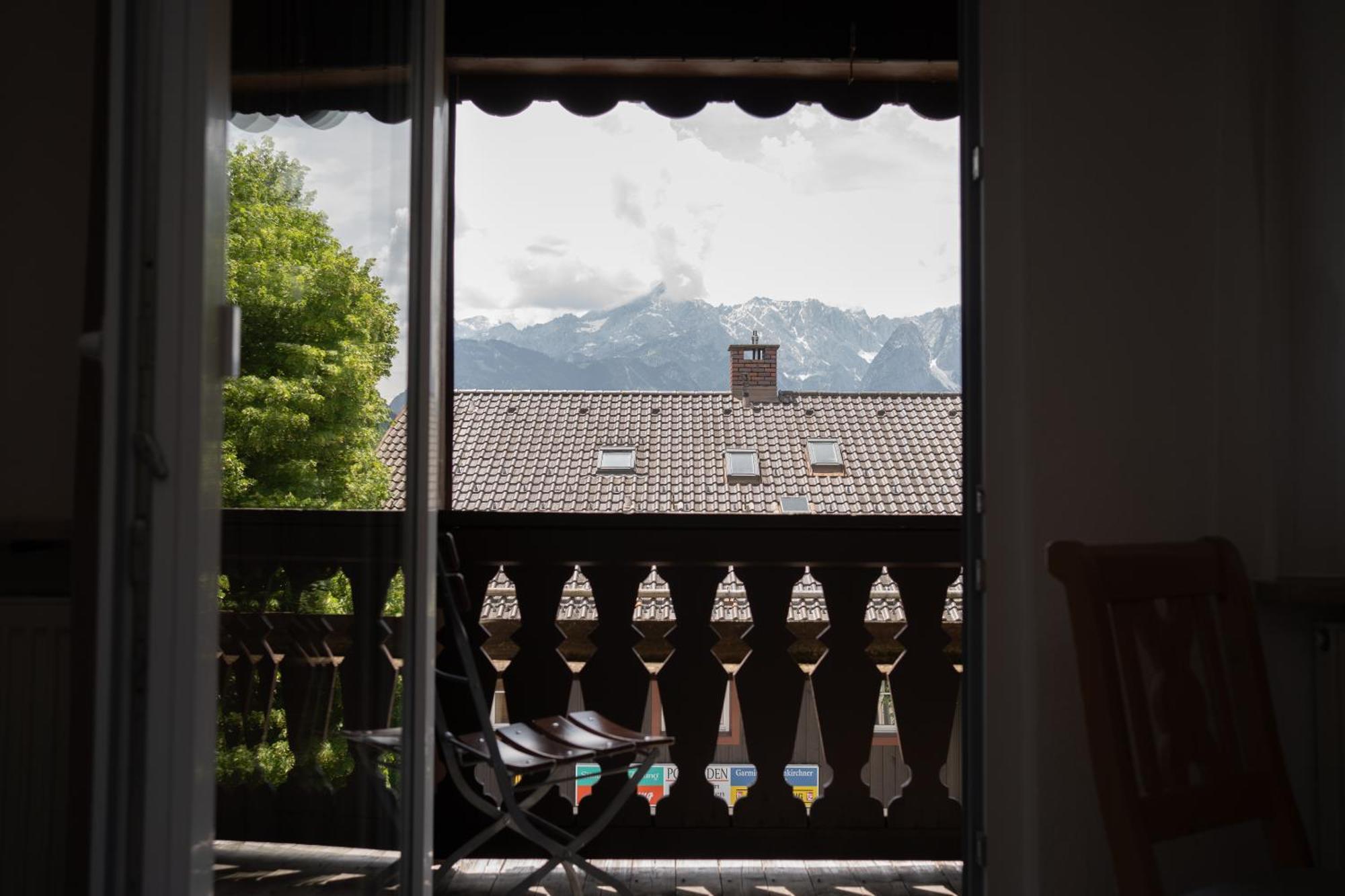 Hotel Gasthof Alter Wirt Farchant Kültér fotó